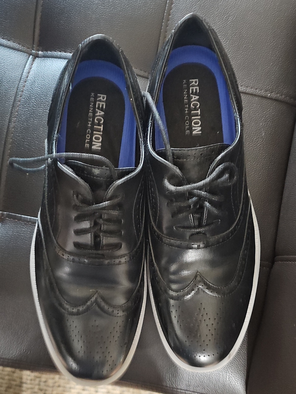 Kenneth Cole Reaction Black Leather Wingtip Derbys with Blue Insole